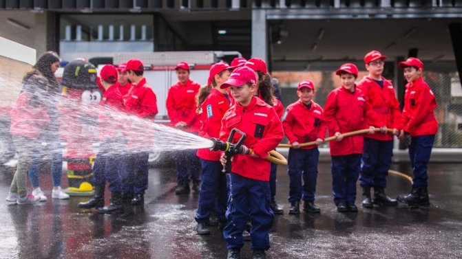 Arcos de Valdevez: Crianças iniciam formação de bombeiros.